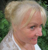 Layered Bun Messy Chignon M