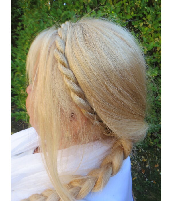 Headband Twist Braid, medium thick braid