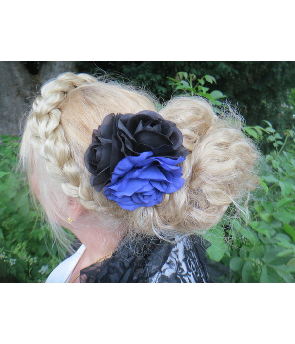 Roses Hair Clip black blue