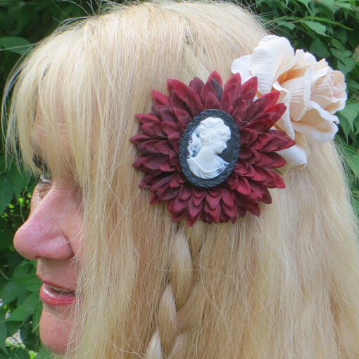 Cameo Hair Flower Set