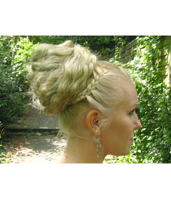 Messy Layered Updo Hair Bun L