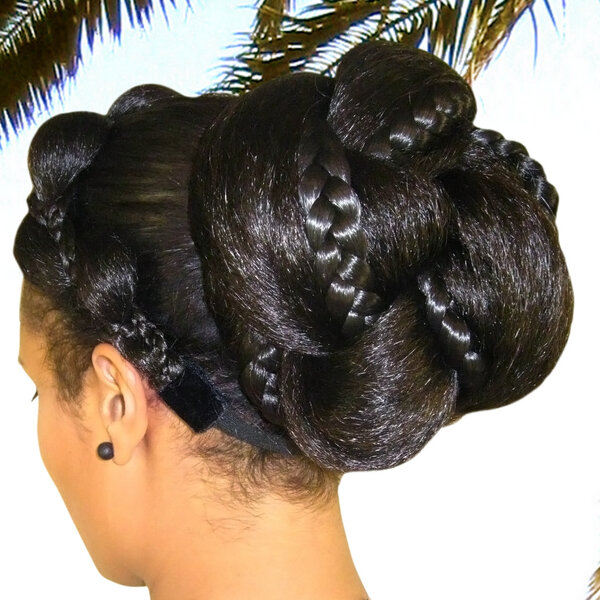 Supersize Fantasy Twist Bun
