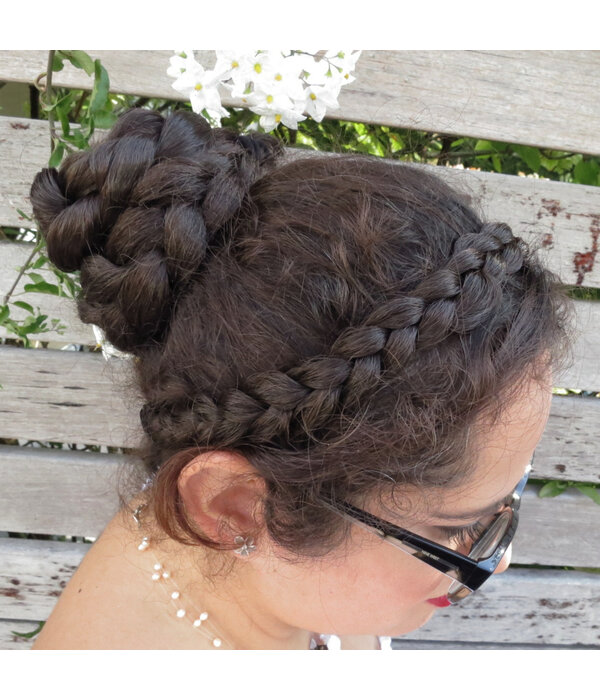 Natural Messy Chignon S