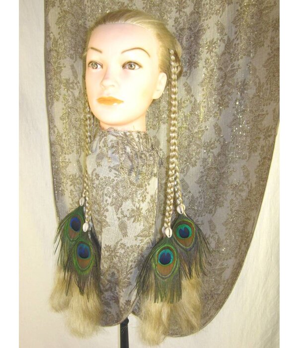 Peacock Cowry Braids Extension auburnish brown