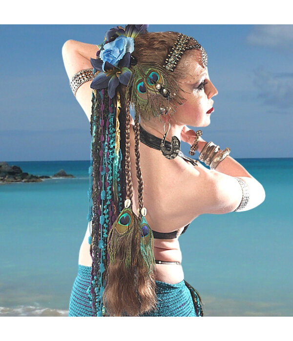 Peacock Cowry Braids Extension auburnish brown