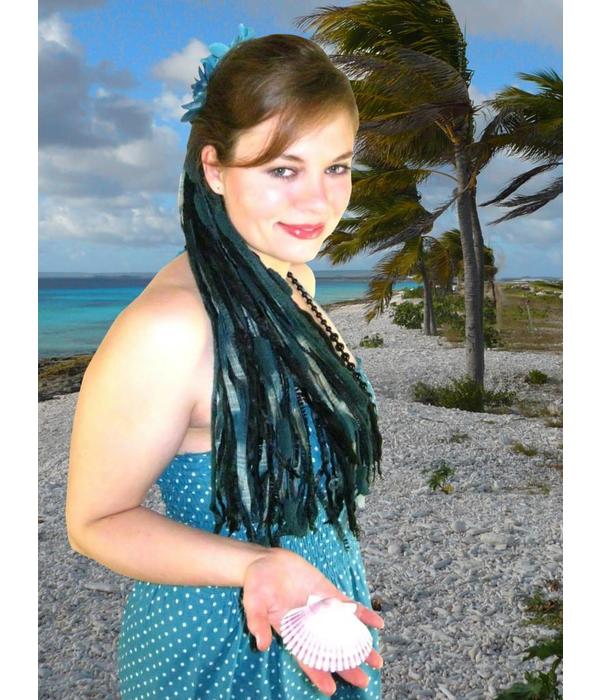 Goth Mermaid yarn hair extension