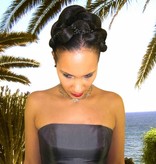 Supersize Fantasy Twist Bun