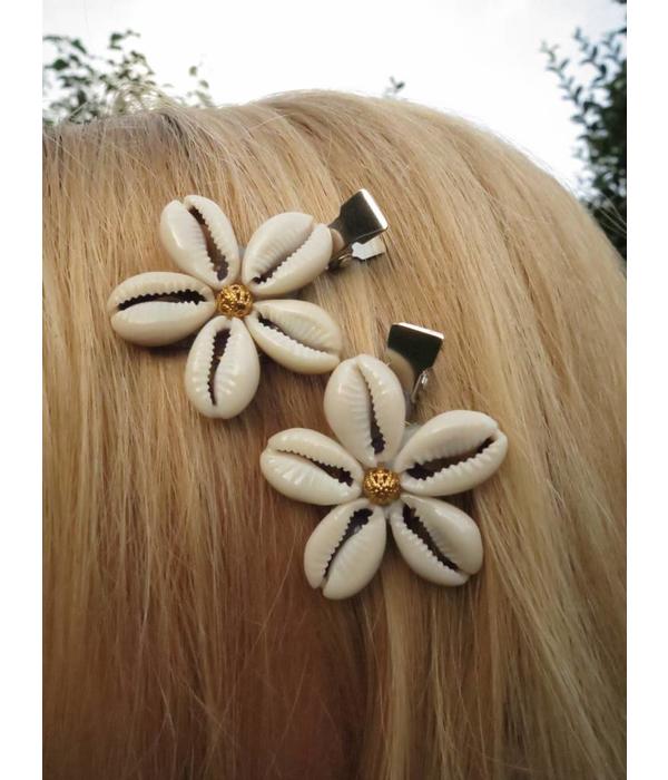 Cowry Hair Jewelry, golden ornament beads