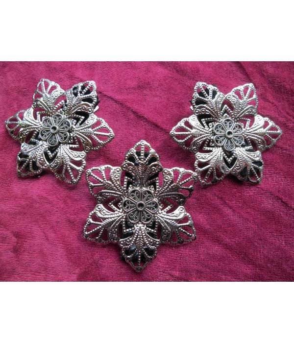 Goth Silver Flower Shoe & Hair Clip