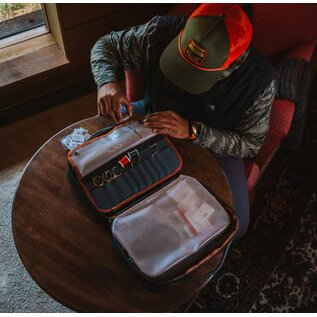 Fishpond Fishpond Backwater Fly Tying Kit