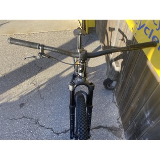 2022 Dartmoor Two6Player Evo  26" Complete