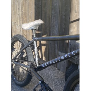 CUSTOM WTP Felix Pragenberg Pathfinder Complete