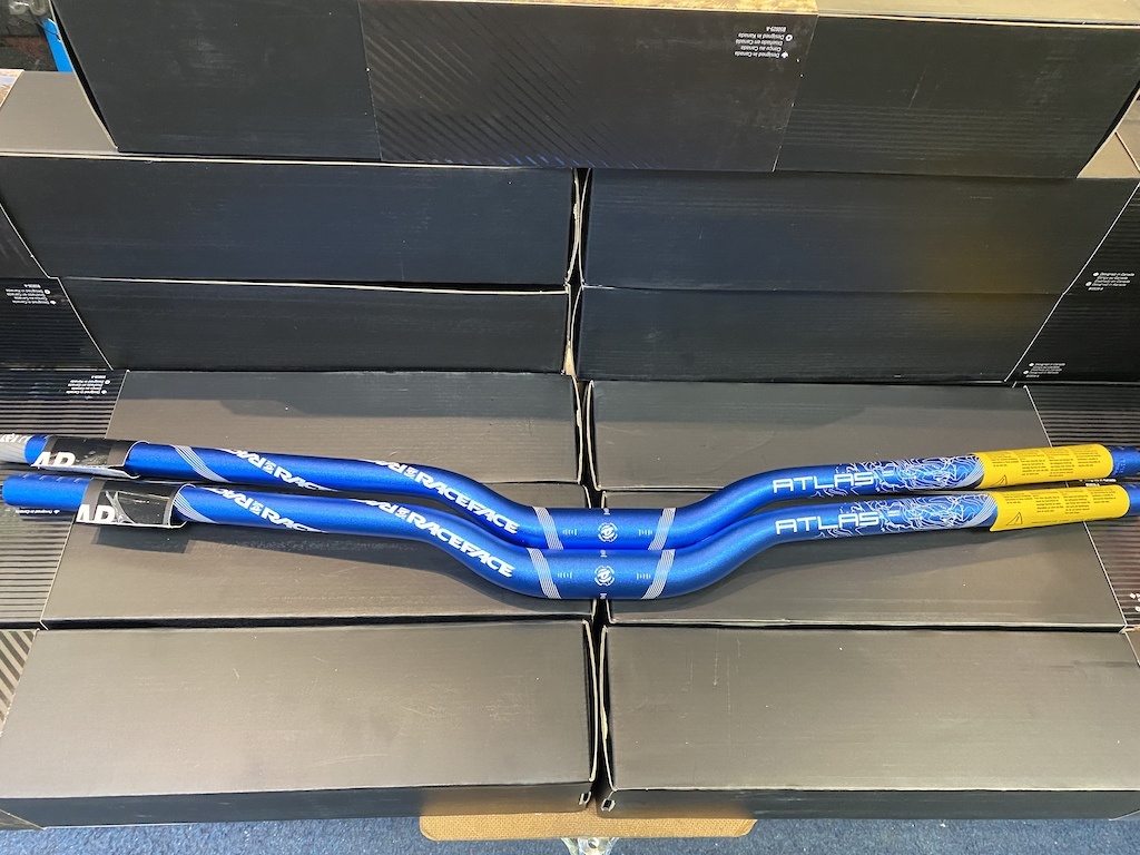RaceFace Atlas Bars 31.8 Flat or 0.5 rise ZM Cycle Fitness Ltd