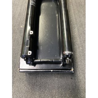 ROCK SHOX REVELATION RC 27.5 15B T46 DB140MM, BK