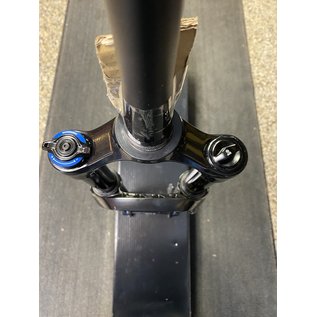 ROCK SHOX REVELATION RC 27.5 15B T46 DB140MM, BK