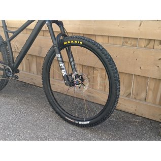 CUSTOM BANSHEE PARADOX 29" SIZE LARGE