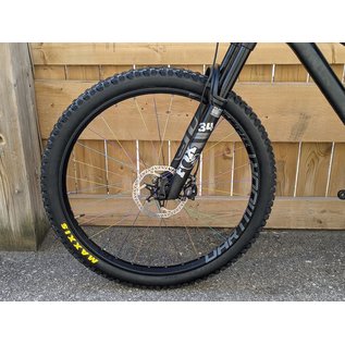CUSTOM BANSHEE PARADOX 29" SIZE LARGE