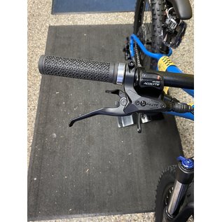 Sombrio Cartel SOMBRIO BOBSLED 24" YOUTH HARDTAIL BLUE YELLOW O/S