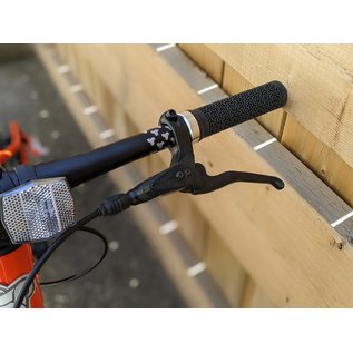 Sombrio Cartel SOMBRIO BOBSLED HARDTAIL 20"  O/S ORANGE BLUE