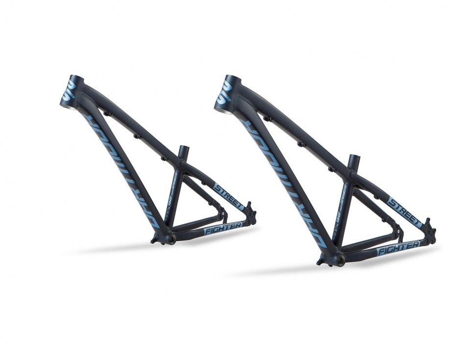 2022 Dartmoor Streetfighter, matt Steel Blue ZM Cycle & Fitness Ltd.