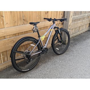 2022 SCOTT CONTESSA ACTIVE 50 EQ  WOMENS MTB sz XS
