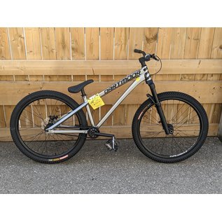 2022 Dartmoor Two6Player Evo  26" Complete