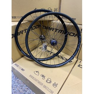 2022 Dartmoor Shield Wheelset 26", singlespeed, 135x10mm, 10T Driver,  100x15/110x20mm 32H, black anodized with petrol color hubs