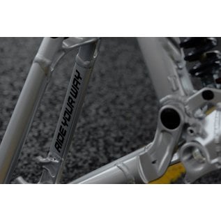 Dartmoor Thunderbird FR  27.5" Boost  X-Fusion H3C HLR 225x75mm shock