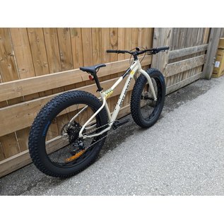 ROCKY MOUNTAIN BLIZZARD A10 27.5"BEIGE/BLACK