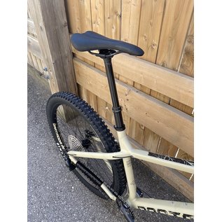 DARTMOOR PRIMAL PRO 29" L  SANDSTORM