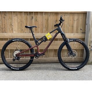 2023 ROCKY MOUNTAIN ALTITUDE C50  XL RED / CARBON