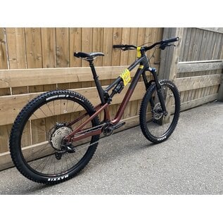 2023 ROCKY MOUNTAIN ALTITUDE C50  XL RED / CARBON