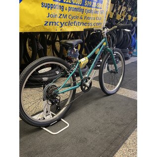 KHS TREX 7  24" KIDS BIKE