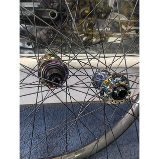 CUSTOM RACE FACE ARC OFFSET 36 32H DARTMOOR HUBS OILSICK BOOST 12/148R 15/110F WHEEL SET