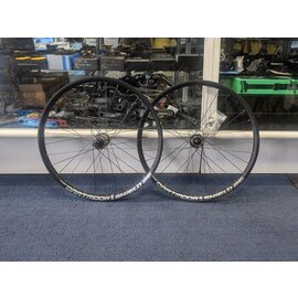 CUSTOM DARTMOOR SHIELD REEL PRO  26" DJ SINGLE SPEED WHEELSET