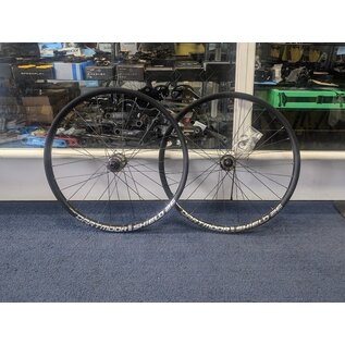 CUSTOM DARTMOOR SHIELD REEL PRO  26" DJ SINGLE SPEED WHEELSET