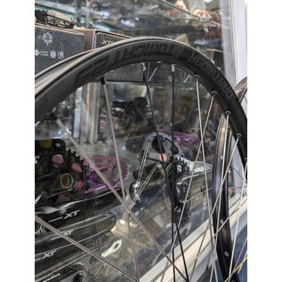 CUSTOM DT SWISS 240 BOOST DARTMOOR WHEELSET 29"