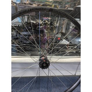 CUSTOM DT SWISS 240 BOOST DARTMOOR WHEELSET 29"