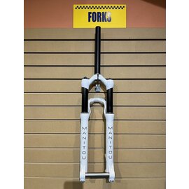 Manitou Circus Expert Suspension Fork - 26", 100 mm, 20 x 110 mm, 41 mm Offset, Gloss White, Straight Steerer