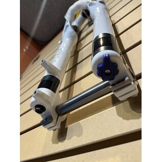 Manitou Circus Expert Suspension Fork - 26", 100 mm, 20 x 110 mm, 41 mm Offset, Gloss White, Straight Steerer