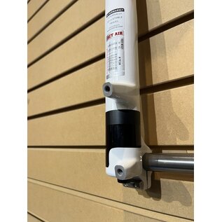 Manitou Circus Expert Suspension Fork - 26", 100 mm, 20 x 110 mm, 41 mm Offset, Gloss White, Straight Steerer