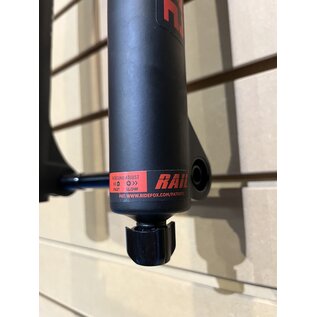 Bomber Z2 27.5in Marzocchi 140 RAIL  Sweep-Adj Matte Blk Std/Matte Blk Logo Kabolt 110 BLK 1.5 T 44mm Rake YE AM