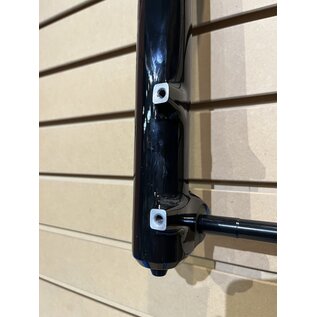 ROCKSHOX LYRIK ULTIMATE RC2 DEBONAIR 2715B T46 DB180 BLK