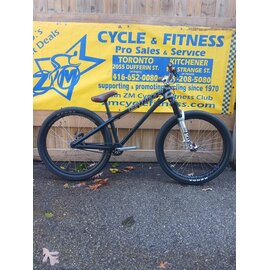 CUSTOM DARTMOOR 26PLAYER PIKE DJ  BLACK / SILVER