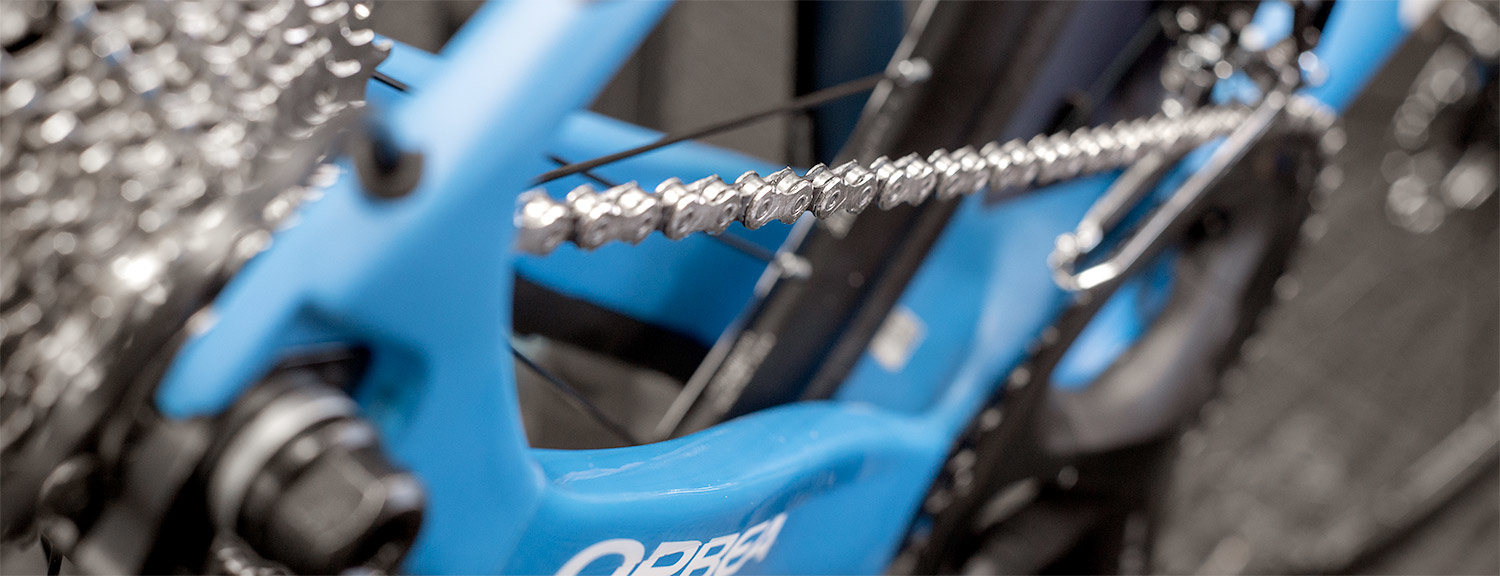 waxing chain bike