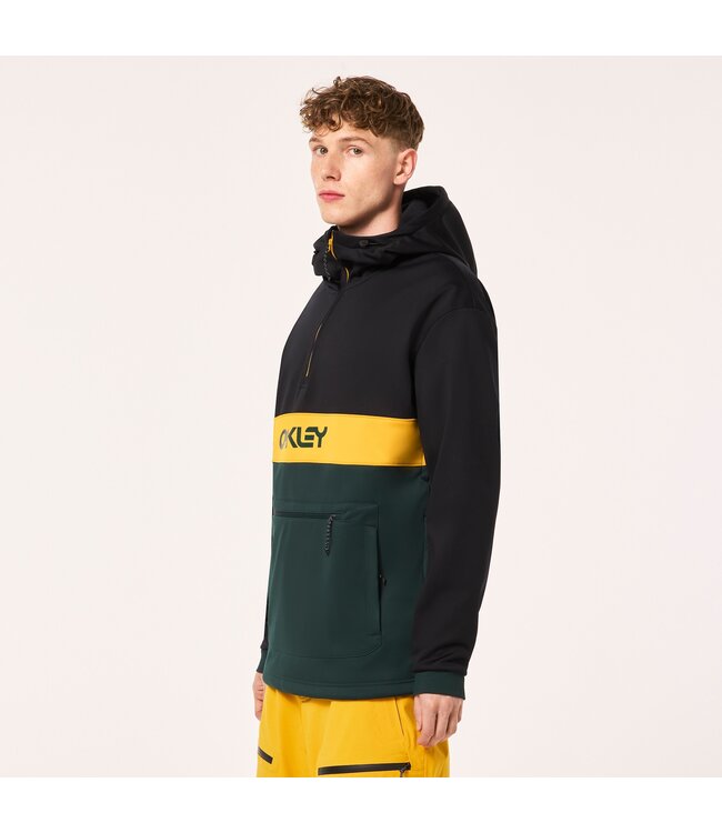 Oakley TNP Nose Grab Softshell Hoodie