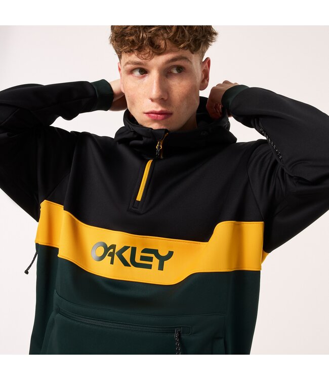 Oakley TNP Nose Grab Softshell Hoodie