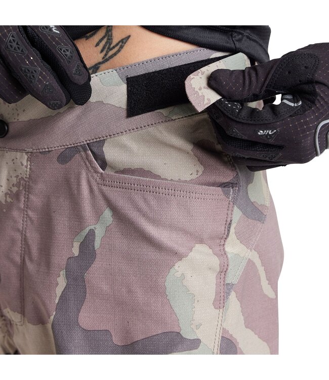 Troy Lee Designs Flowline Short W/Liner