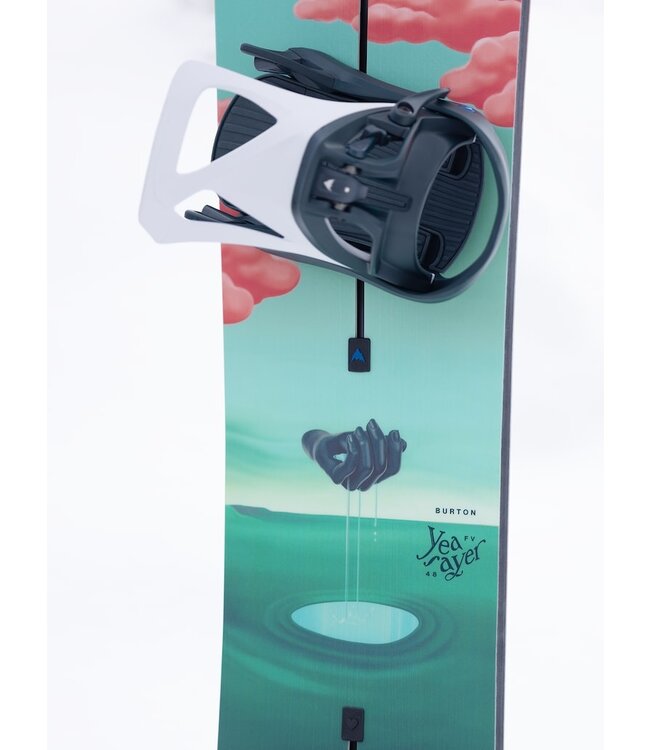 Burton Yeasayer Flying V Snowboard
