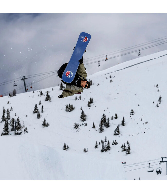 Never Summer Industries Men’s 2025 Proto Slinger Snowboard